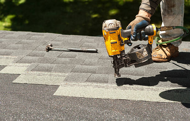 Best Roof Gutter Cleaning  in Corvallis, MT